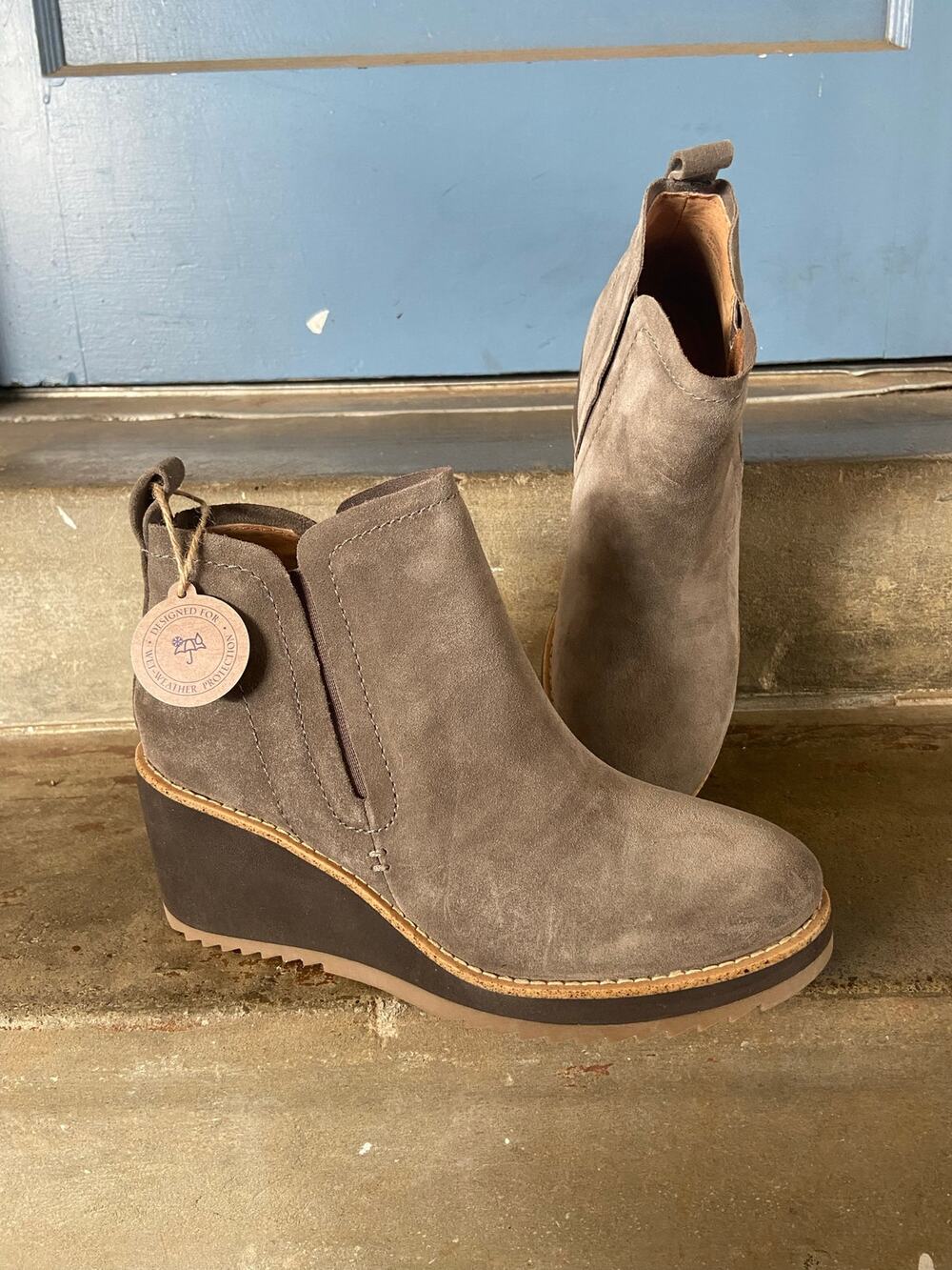 Sofft Emeree mushroom gray suede waterproof wedge heel ankle boots